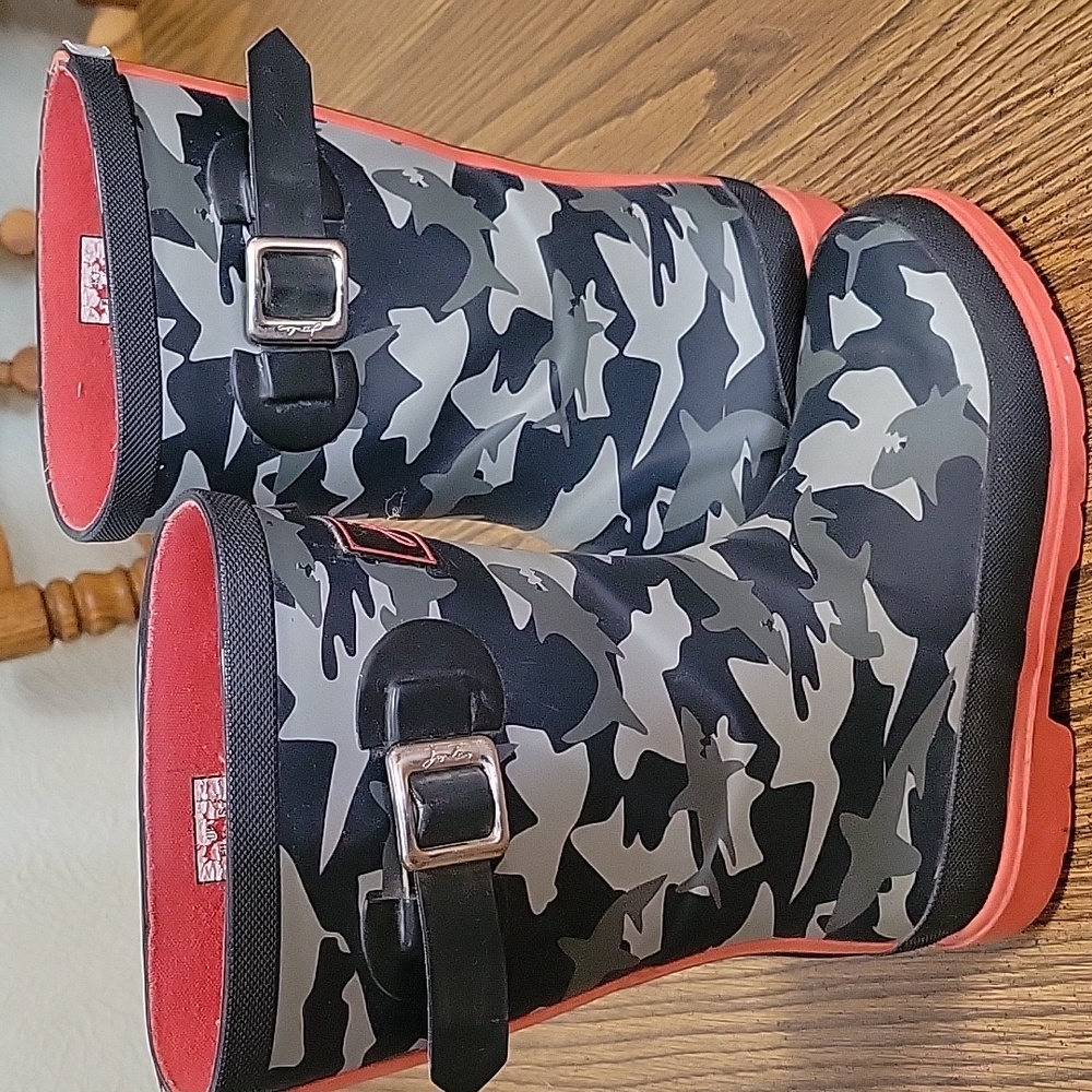 Joules Shark Boots Unisex Wellies